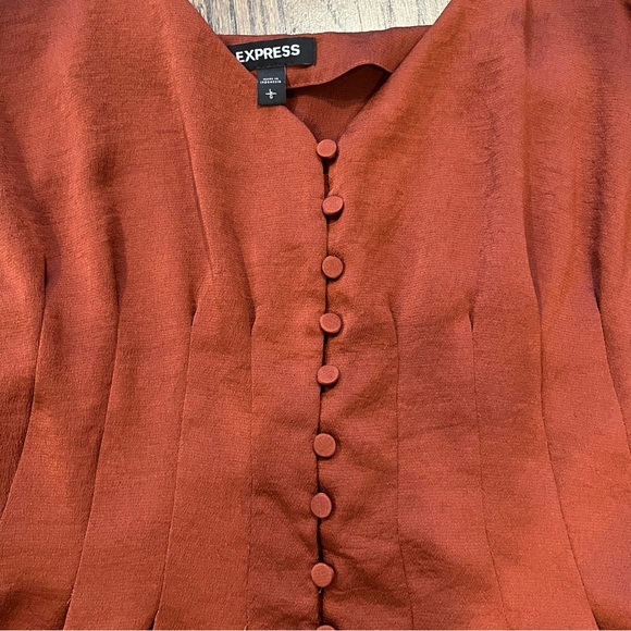 Express satin button front pleated waist cami top - Picture 5 of 5